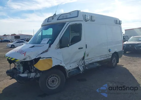 2019 Mercedes-Benz Sprinter 2500 Standard Roof V6 из США, поврежденный, VIN W1W4EBHY0KT019517